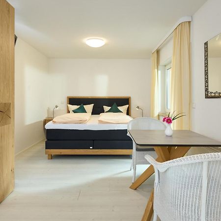 Thermen Appartements Gabriela, Appartement 24 Qm Бад-Кроцинген Экстерьер фото